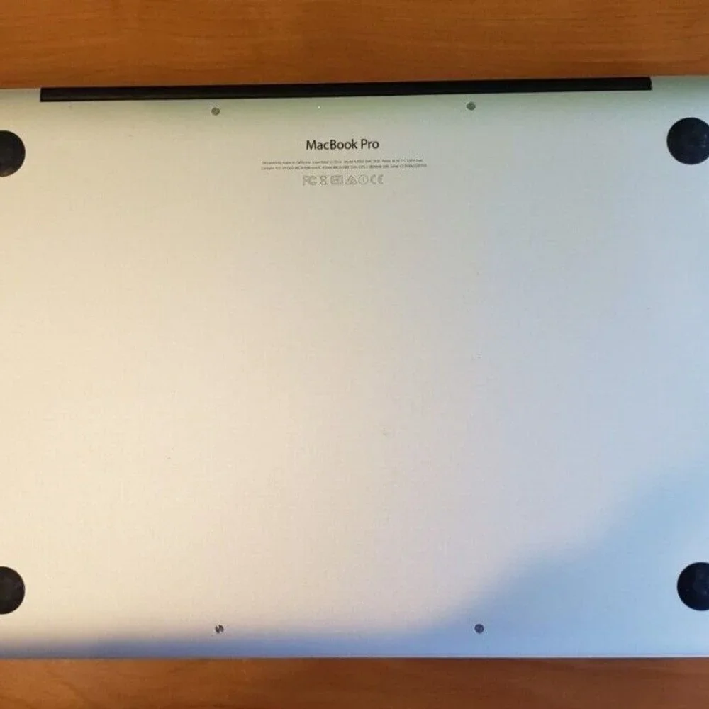 MacBook Pro 13" Retina Early 2015 2.7GHz i5 8GB 256GB - Picture 2 of 2